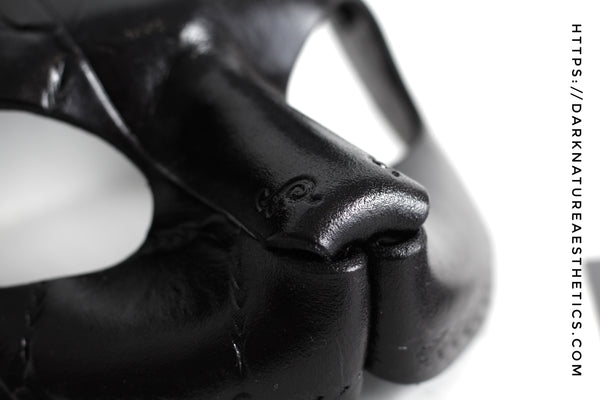 "Deep Abyss" Stella Bunny Rabbit Leather Mask
