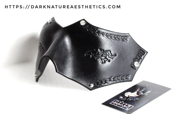 "Deep Abyss" Avina Leather Blindfold