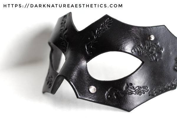 "Deep Abyss" Magna Leather Mask