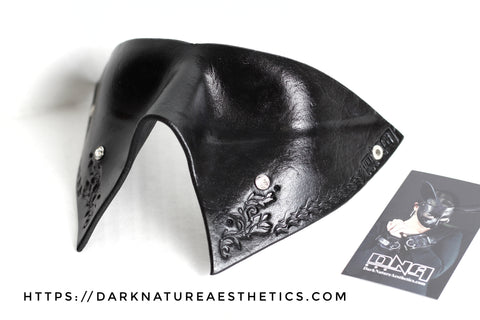 "Deep Abyss" Lysa Leather Blindfold