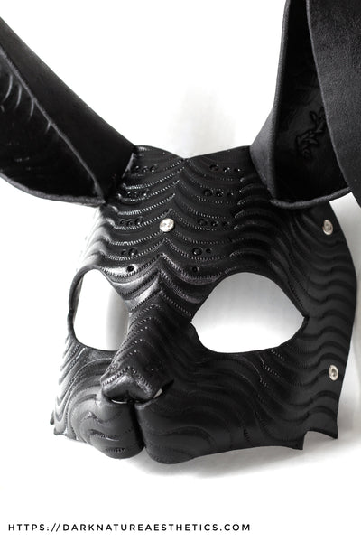 "Deep Abyss" Orion Bunny Rabbit Leather Mask