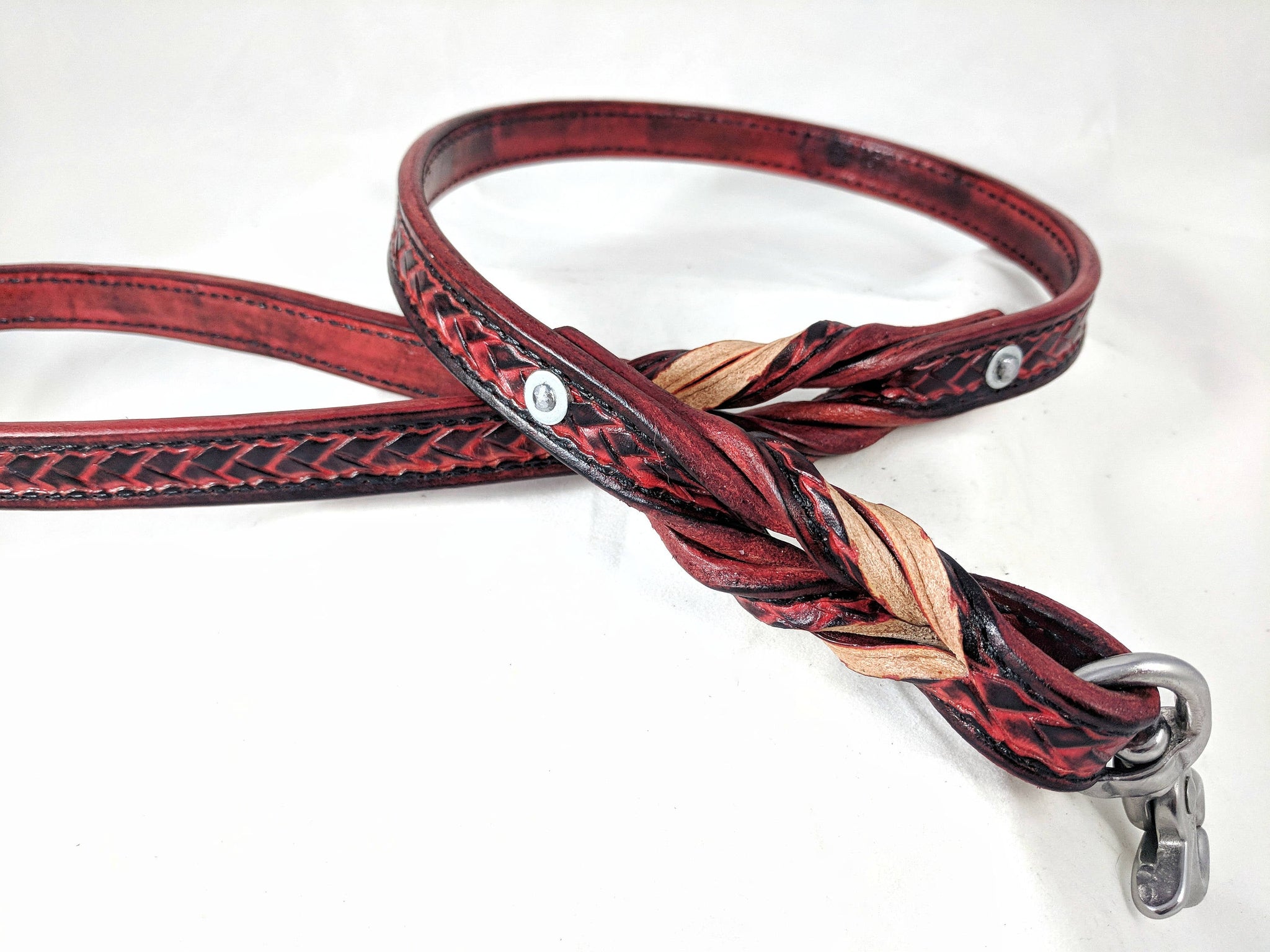 "Dirty Red" Stainless Steel Leather Bondage Leash