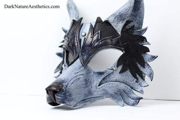 Snow "Helldog" Wolf Leather Mask/Hood